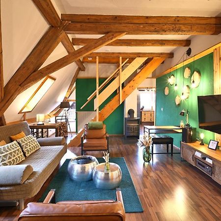 Green Loft Schwarzwald - Dach-Balkon--Musik-Ecke Fluorn-Winzeln Dış mekan fotoğraf