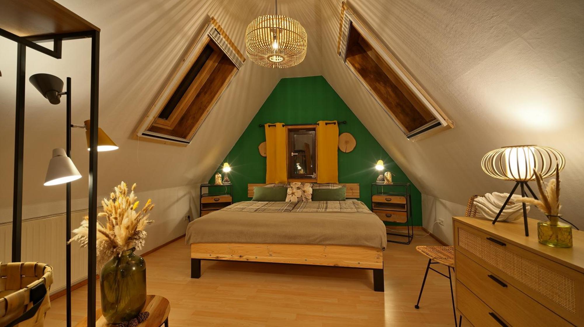 Green Loft Schwarzwald - Dach-Balkon--Musik-Ecke Fluorn-Winzeln Dış mekan fotoğraf